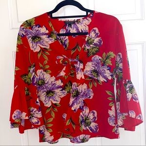Floral pattern top